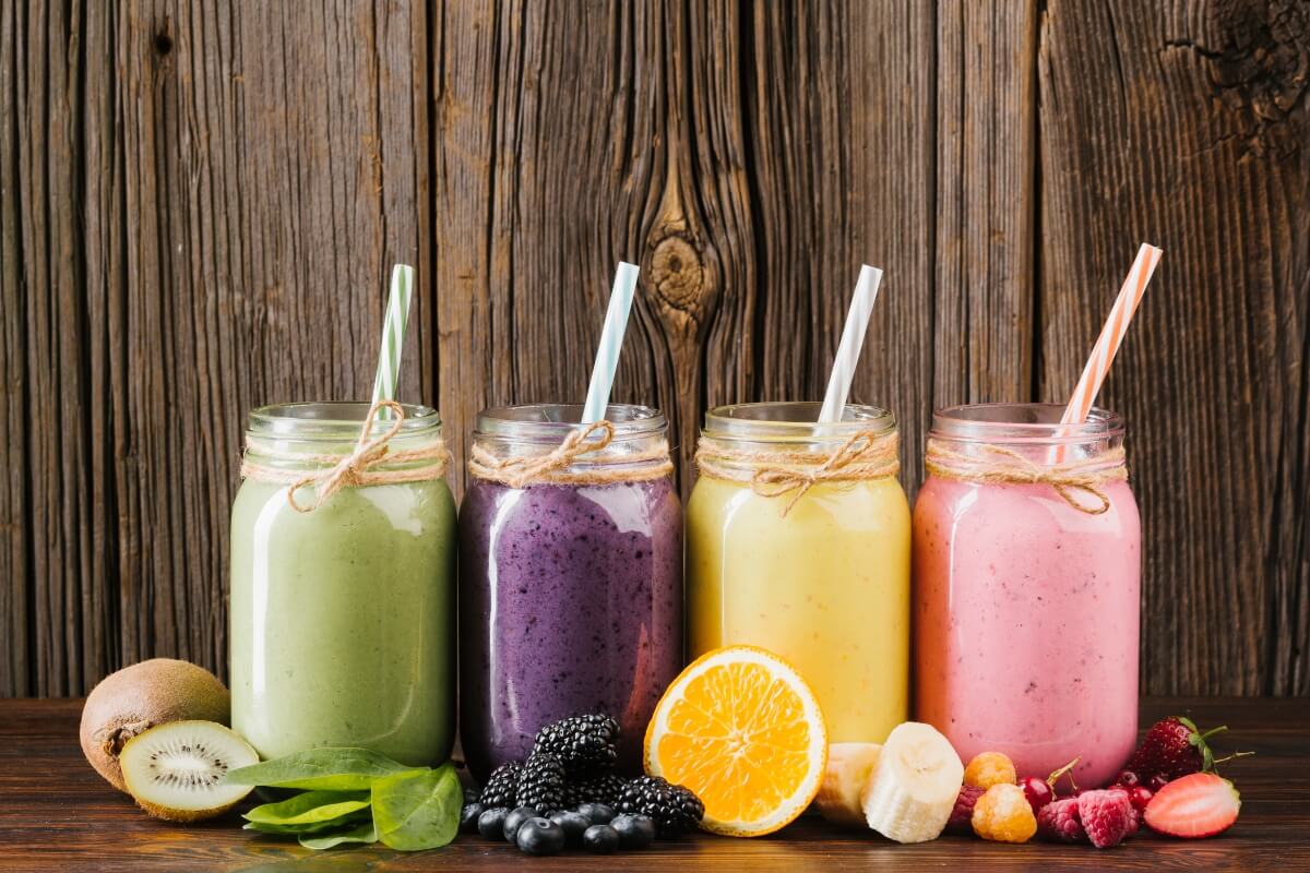 que alimentos evitar para las manchas en los dientes, blanqueamiento dental, hábitos salud oral, tratamientos estética dental